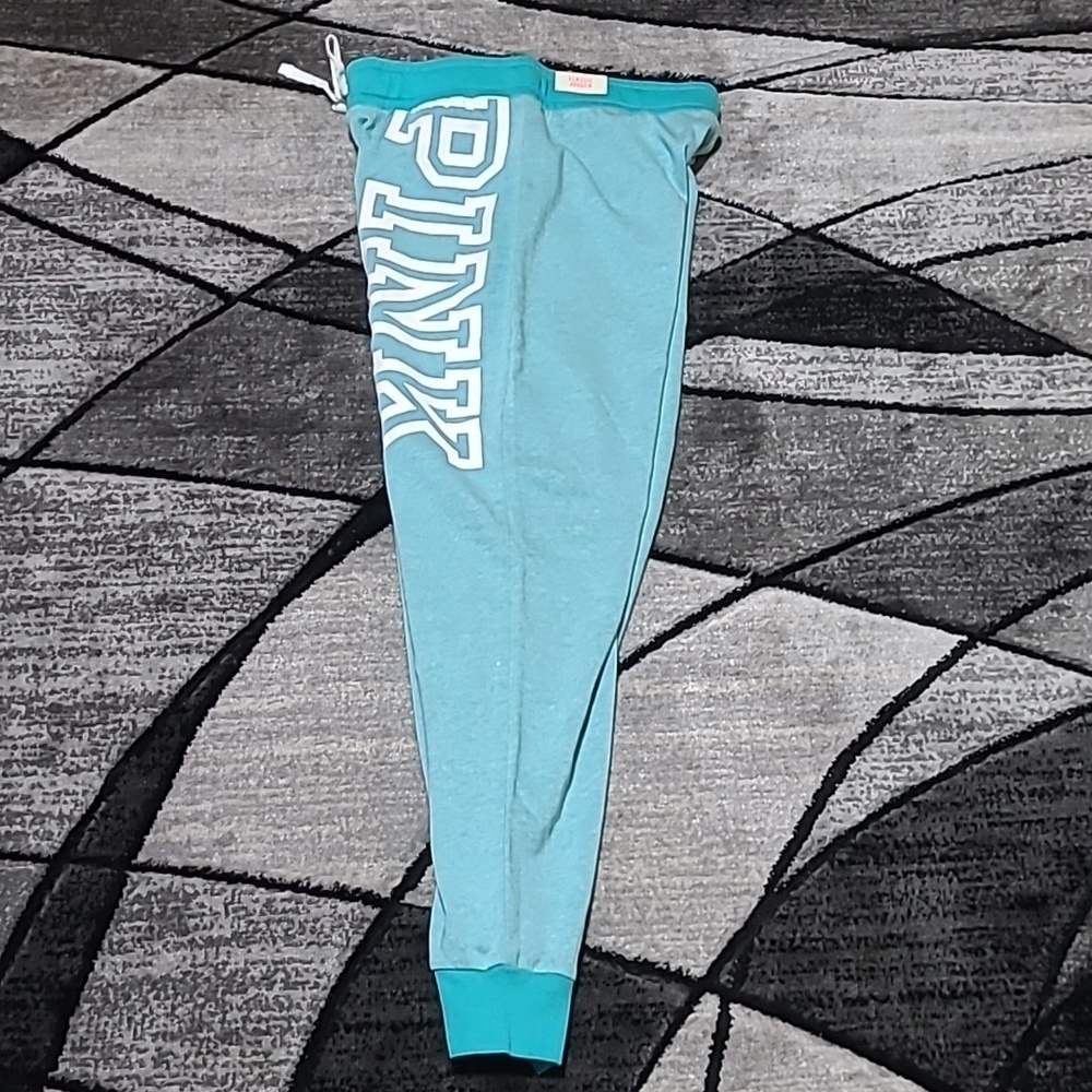 VS PINK 2017 FLEECE LOGO CLASSIC JOGGERS